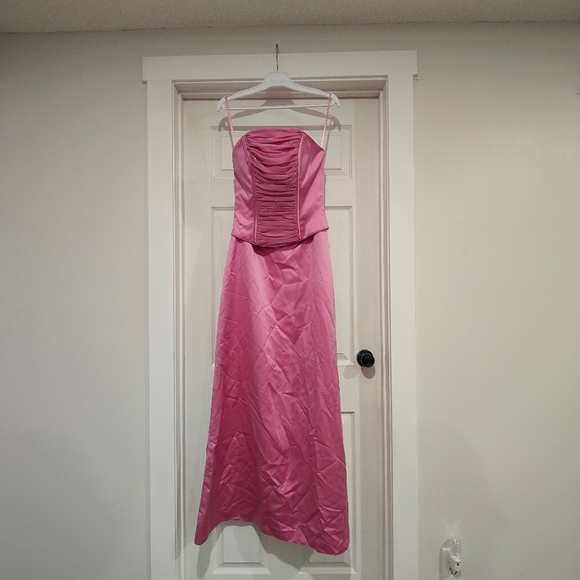 Pink strapless dress - Picture 1 of 4